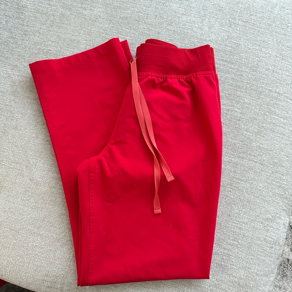 Figs Livingston scrub pant and Catarina one pocket scrub top